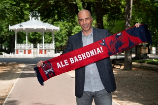 "Baskonia" išlaikė pasitikėjimą skambiai pradėjusios, bet liūdnai baigusios komandos treneriu